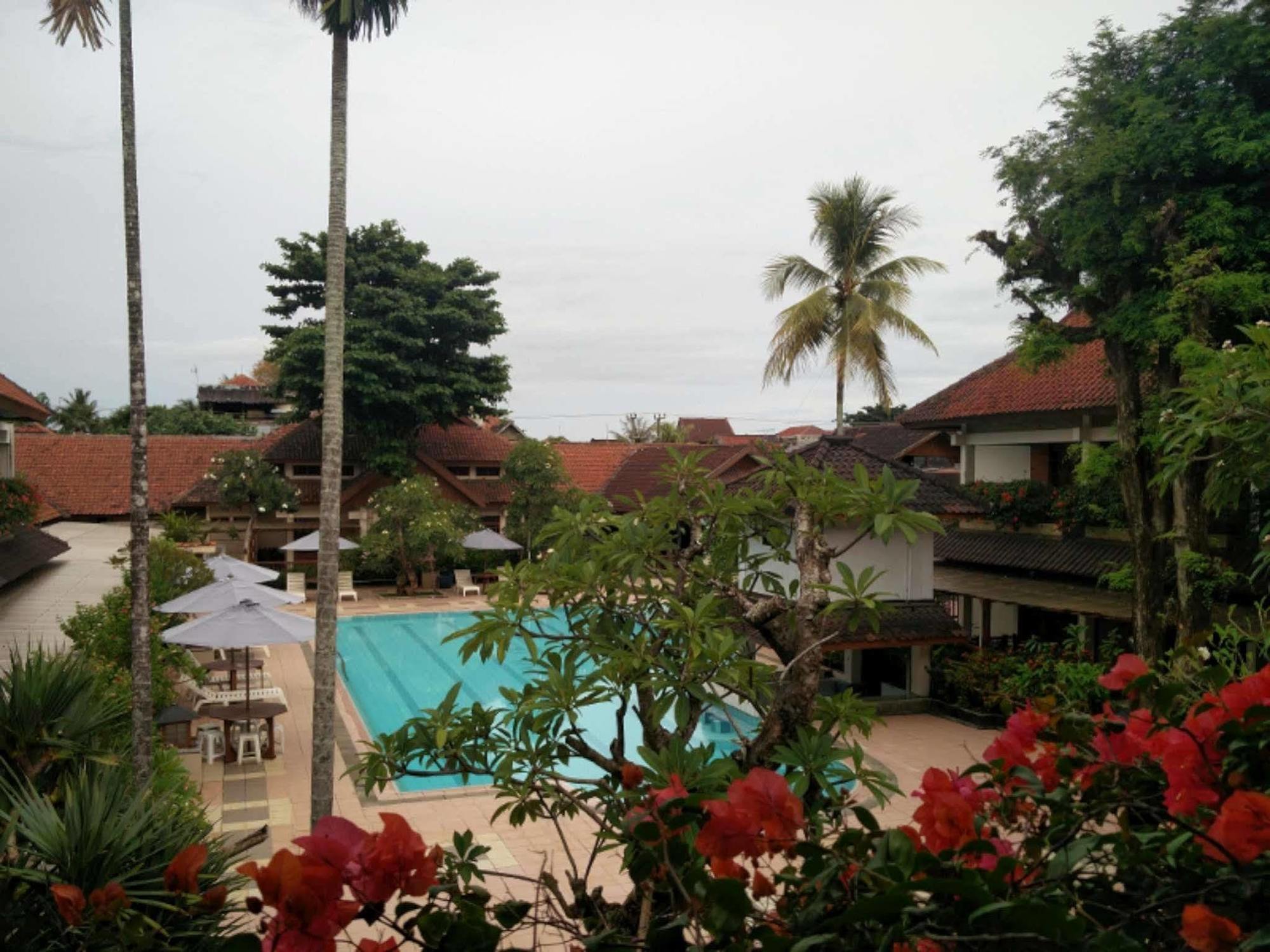Pantai Indah Resort Hotel Barat Pangandaran Buitenkant foto